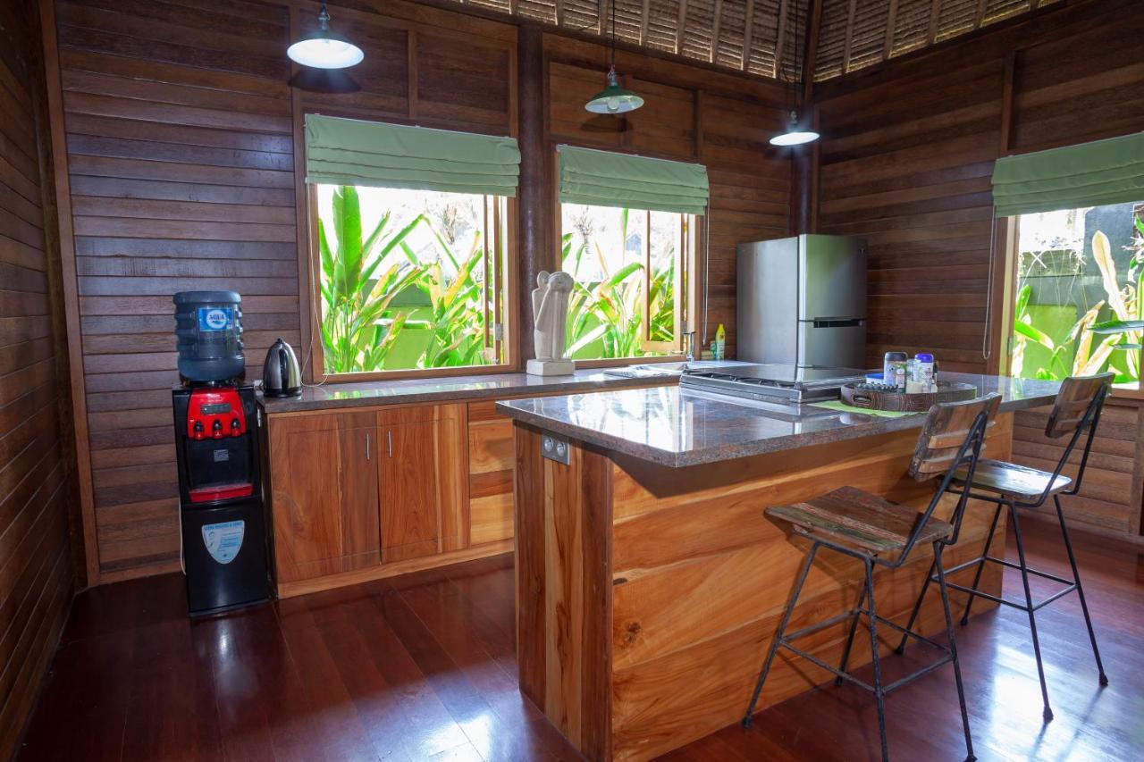 Tropica Tranquility Villa Nusa Lembongan  Bagian luar foto
